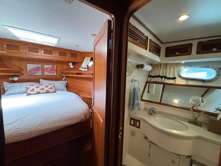 Andiamo Yacht Photos Pics 