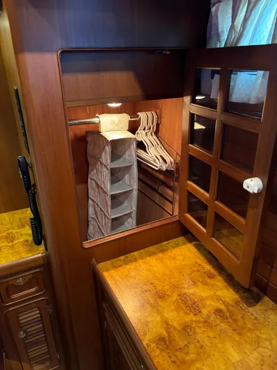 Andiamo Yacht Photos Pics 