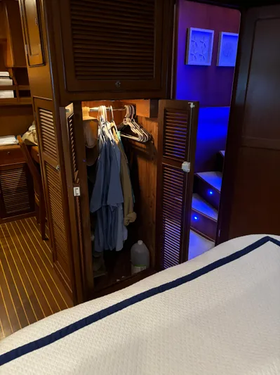 Andiamo Yacht Photos Pics 