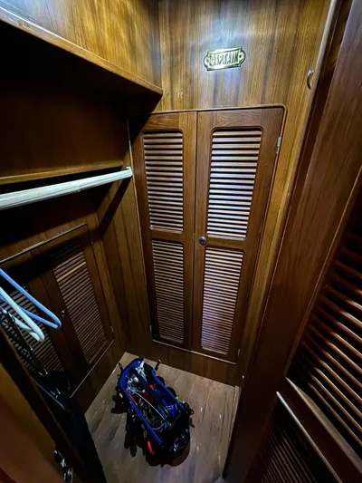 Andiamo Yacht Photos Pics 