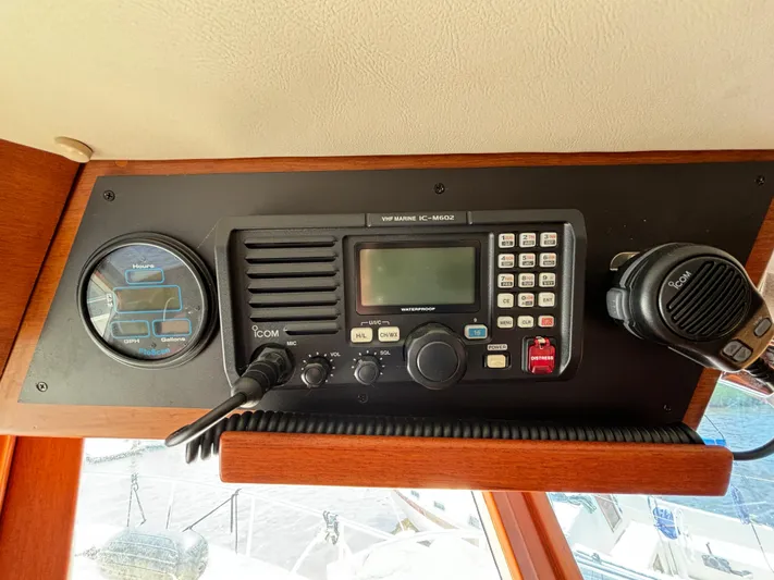 Andiamo Yacht Photos Pics 