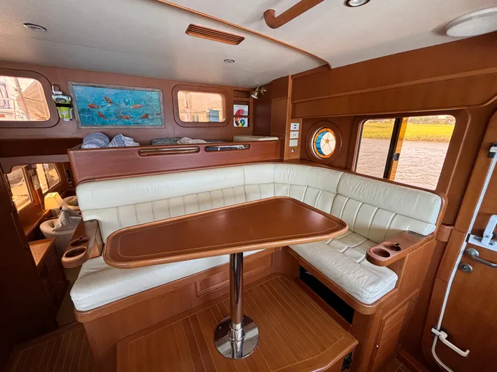 Andiamo Yacht Photos Pics 