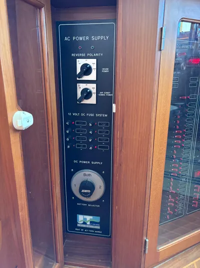 Andiamo Yacht Photos Pics 