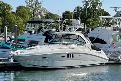 Sea Ray 390 Sundancer