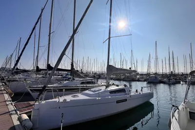 2025 Beneteau First 27