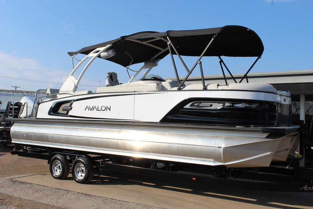 Avalon Excalibur LTD Quad Lounge 25 FT