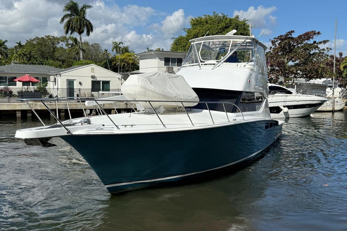 2000 Hatteras 50 