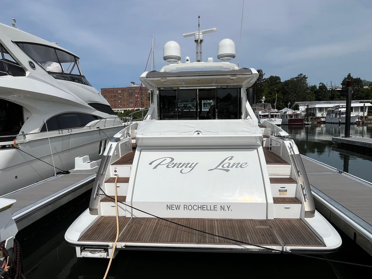 2014 Azimut 55 