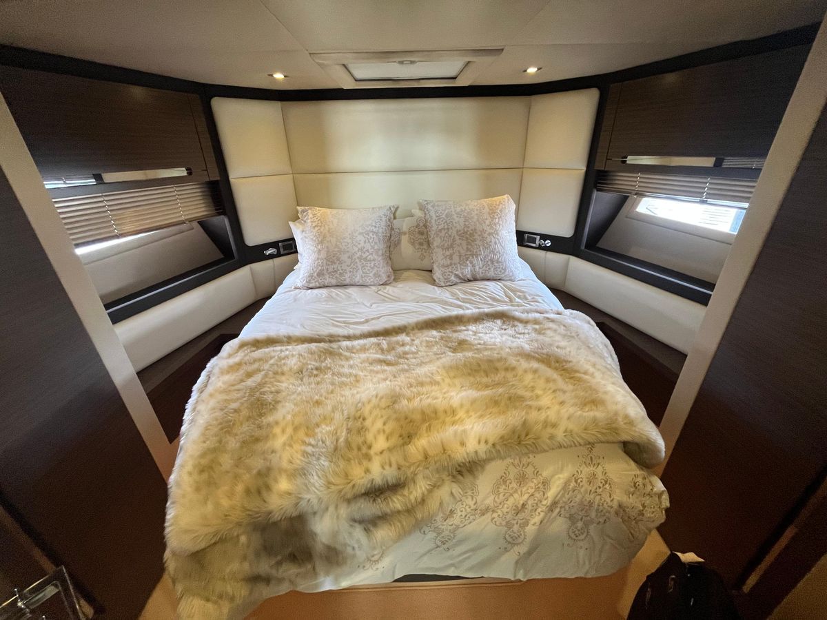 2014 Azimut 55 