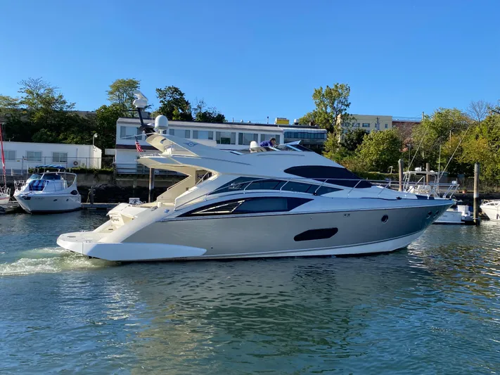 Defining Moment Yacht Photos Pics 