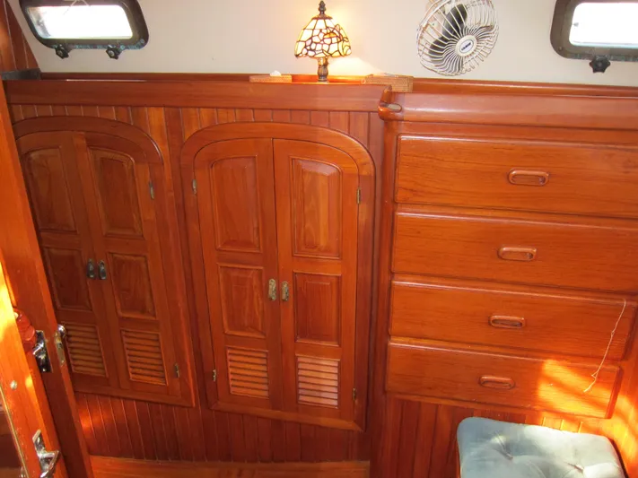 Ghost Yacht Photos Pics Aft cabin stbd. side lockers