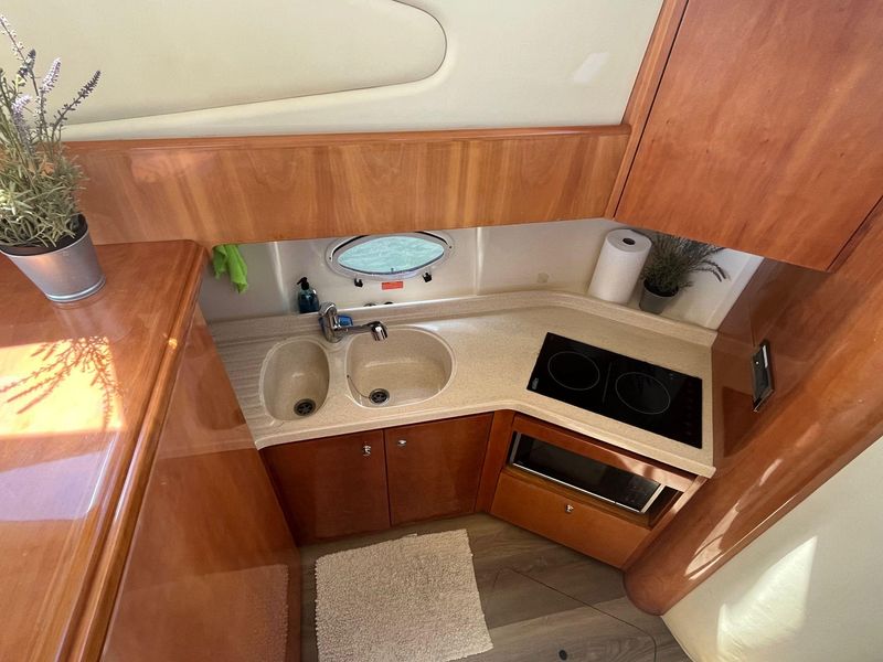 2004 Azimut 39