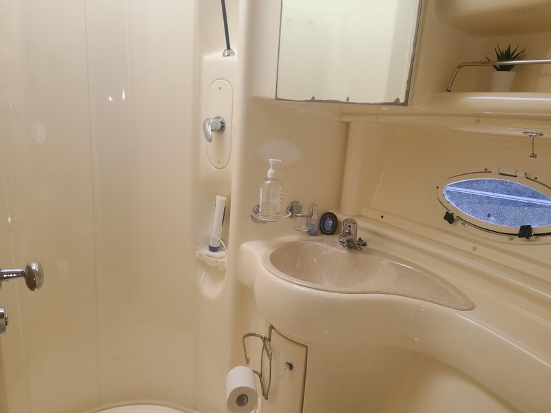 2004 Azimut 39