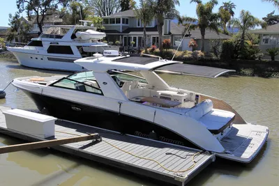 Sea Ray SLX 400