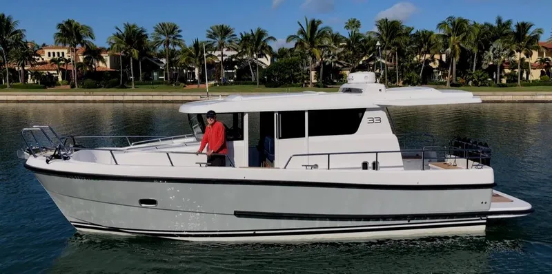 Maramor Yacht Photos Pics 
