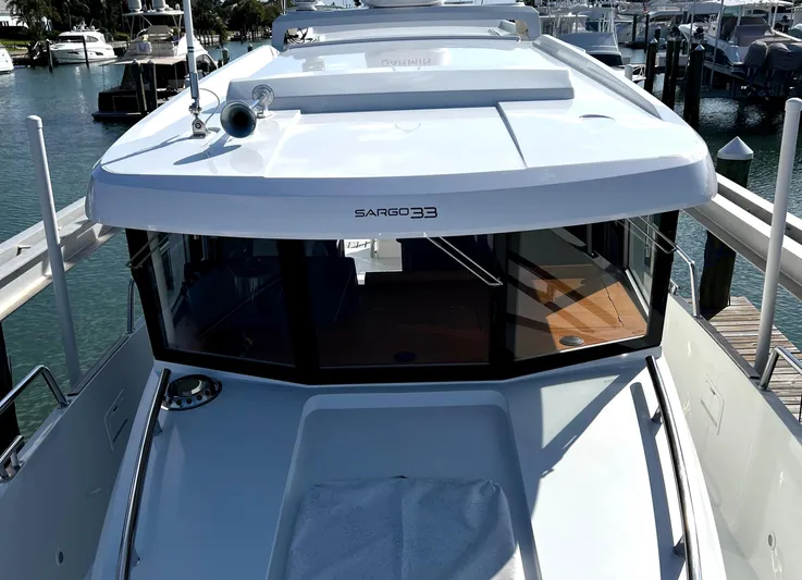 Maramor Yacht Photos Pics 