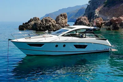 2019 Beneteau Gran Turismo 40