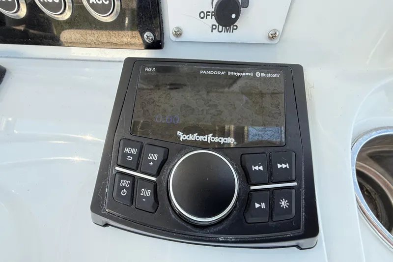  Yacht Photos Pics Rockford Fosgate audio system on 2024 Contender 26 Bay boat dashboard.