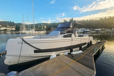 2025 Salpa Avandgarde 35