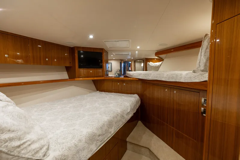 Barefoot Drive Yacht Photos Pics 2008 Viking 64 Enclose Bridge- VIP Stateroom