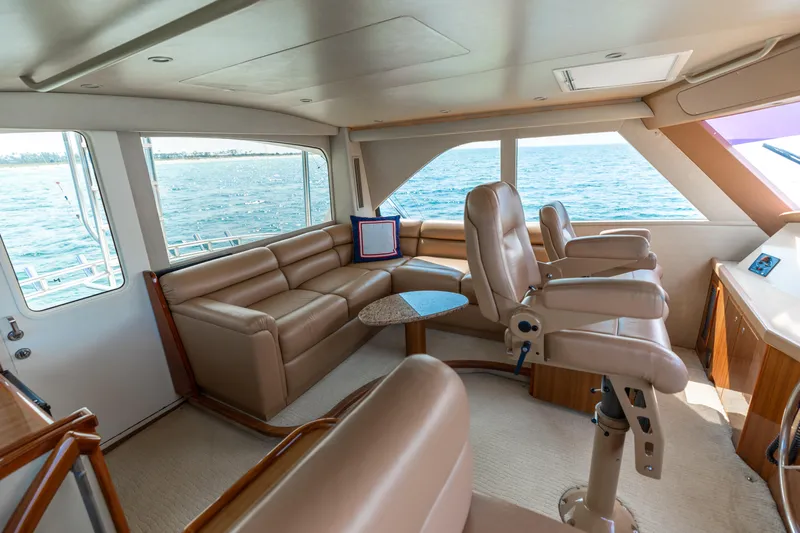 Barefoot Drive Yacht Photos Pics 2008 Viking 64 Enclose Bridge- Helm