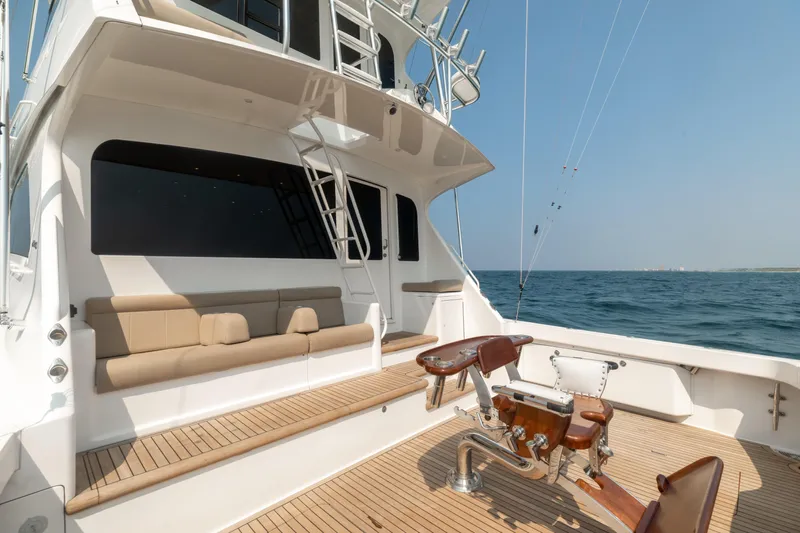 Barefoot Drive Yacht Photos Pics 2008 Viking 64 Enclose Bridge- Cockpit