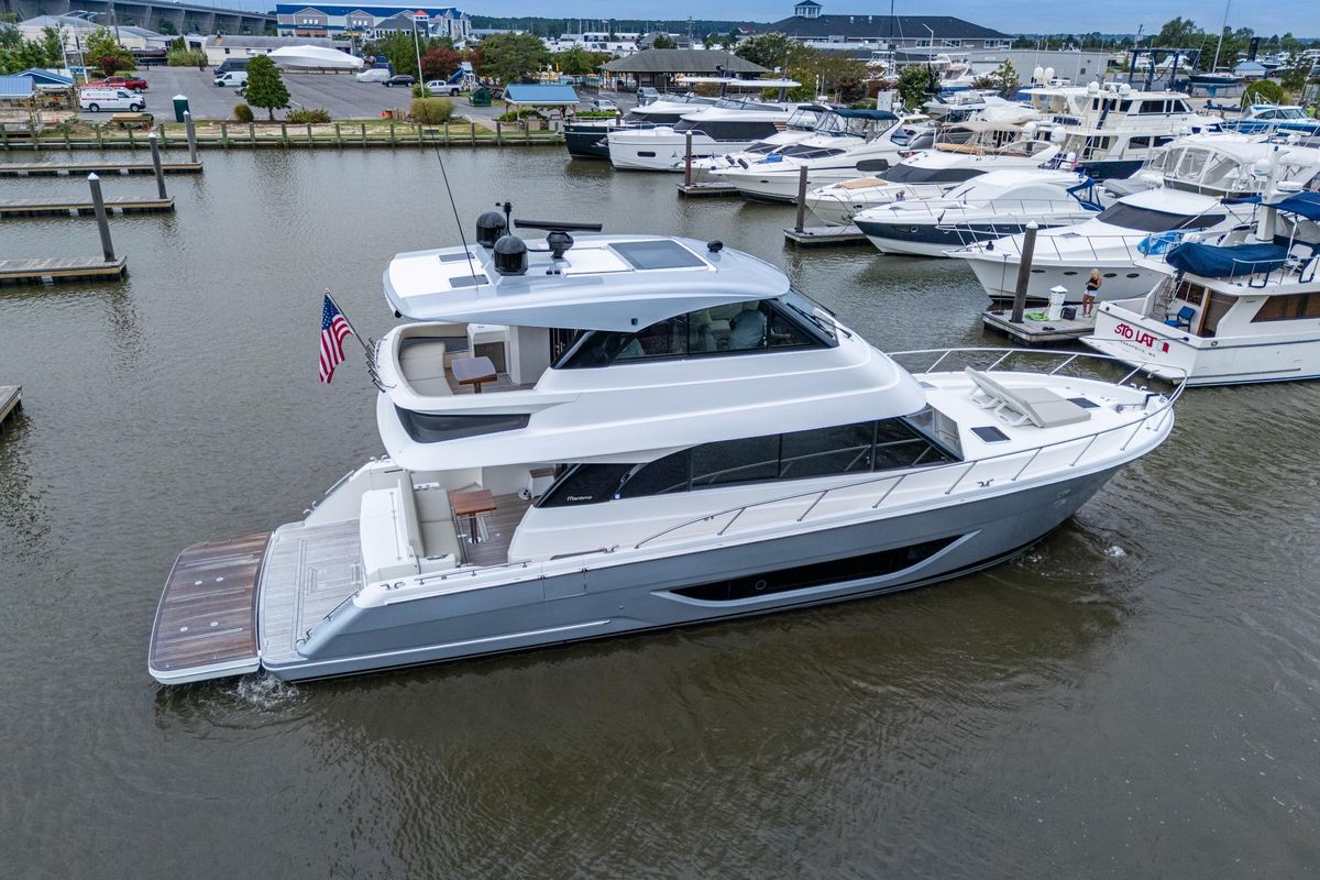 2023 Maritimo 55 