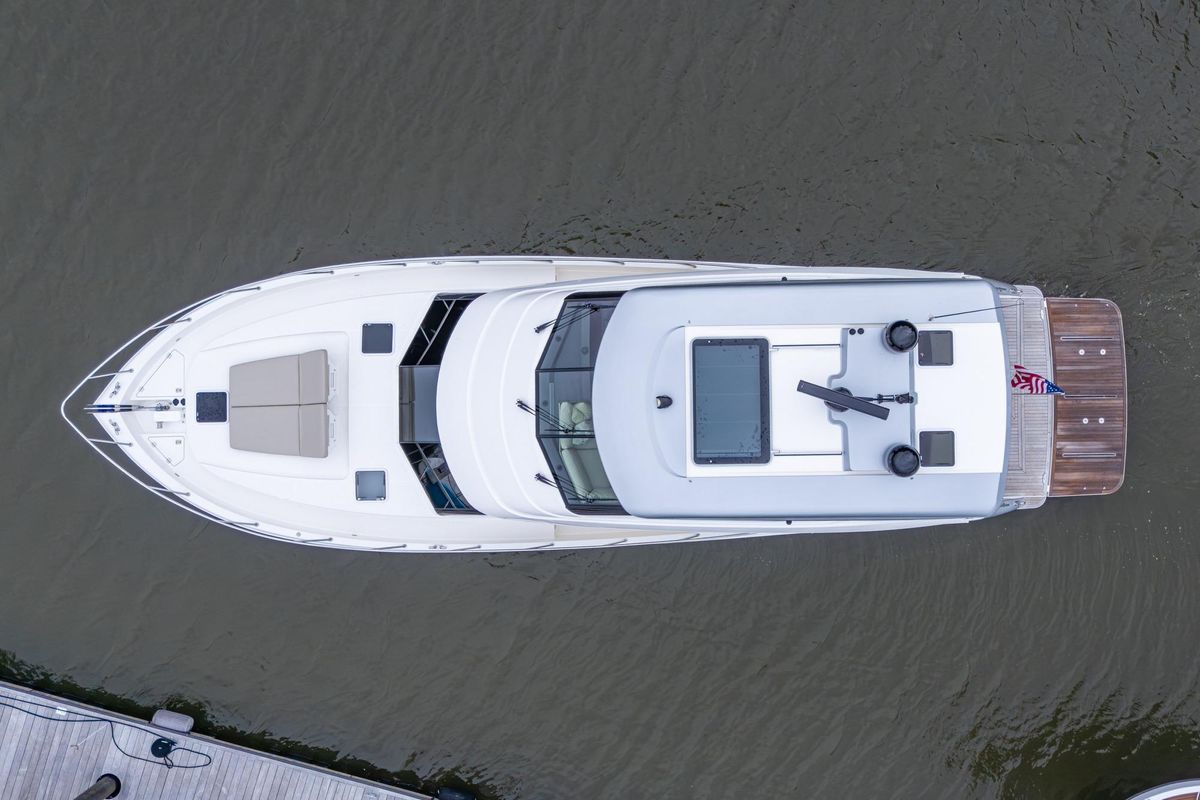 2023 Maritimo 55 