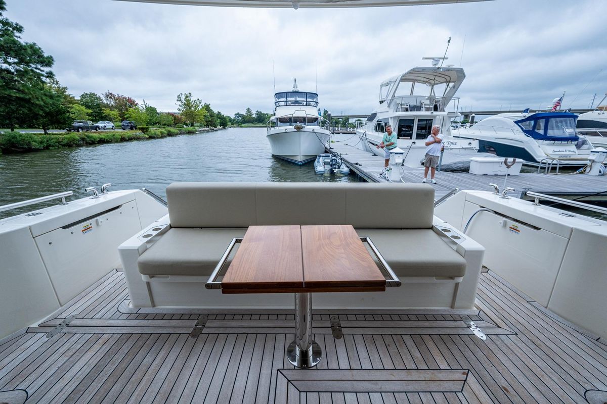 2023 Maritimo 55 