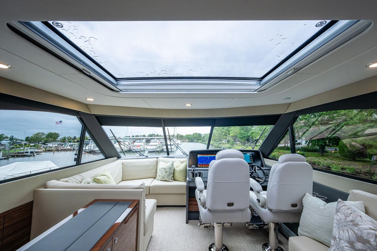2023 Maritimo 55 