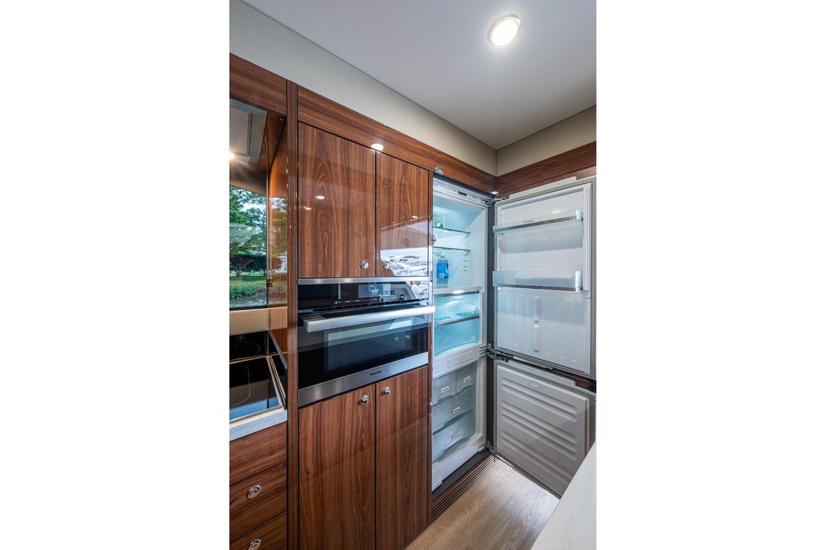 2023 Maritimo 55 