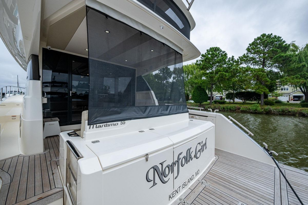 2023 Maritimo 55 