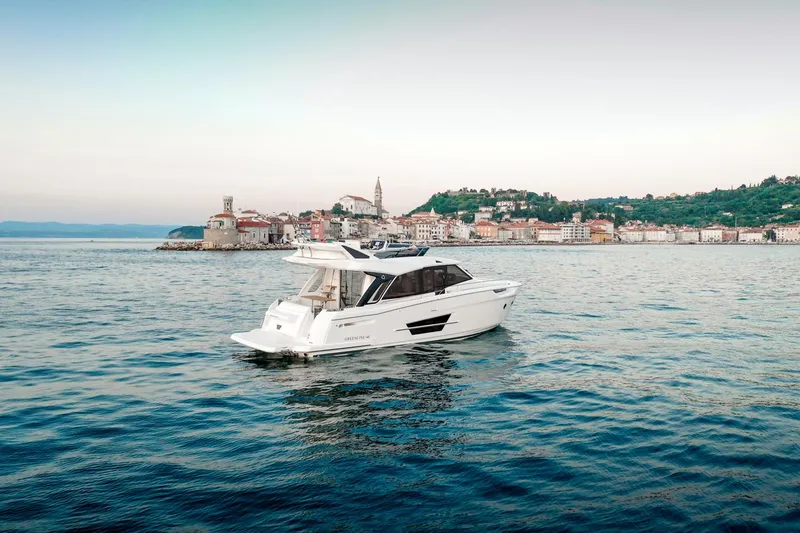  Yacht Photos Pics Manufacturer Provided Image: Manufacturer Provided Image: Manufacturer Provided Image