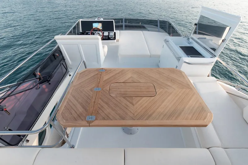  Yacht Photos Pics Manufacturer Provided Image: Manufacturer Provided Image: Manufacturer Provided Image