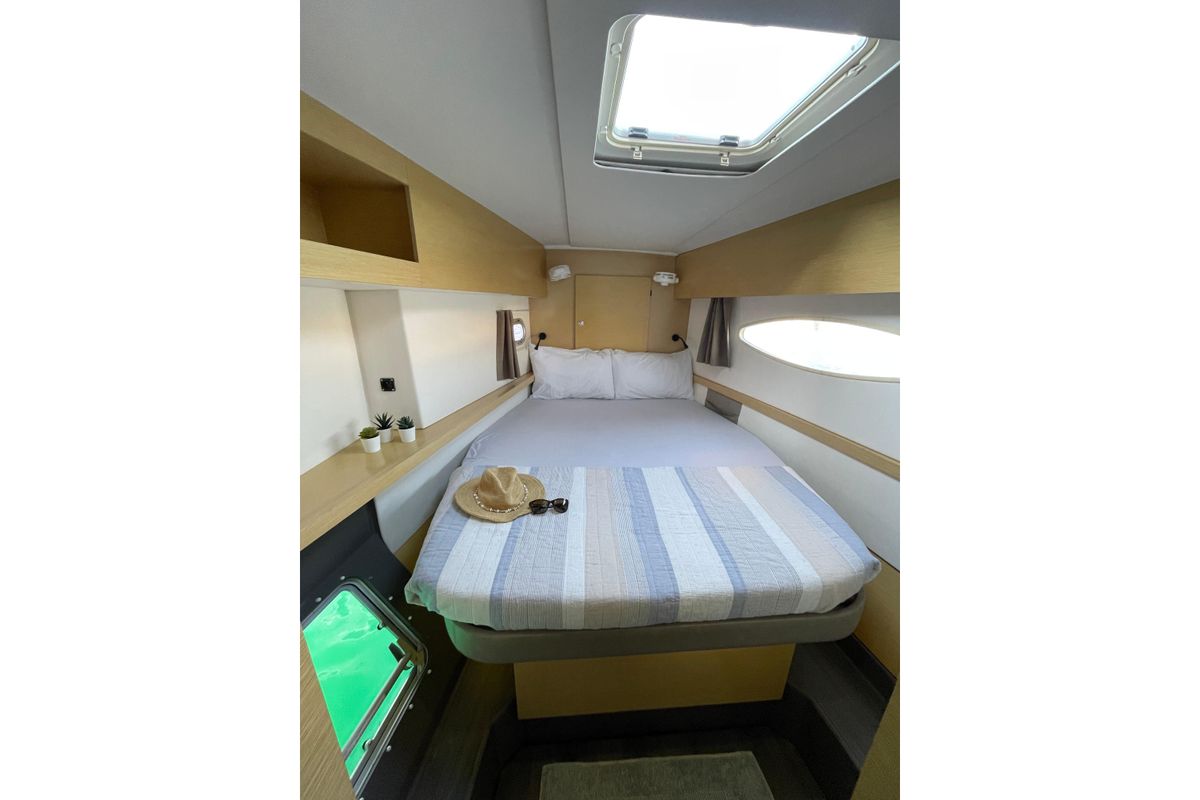 2014 Fountaine Pajot 44 