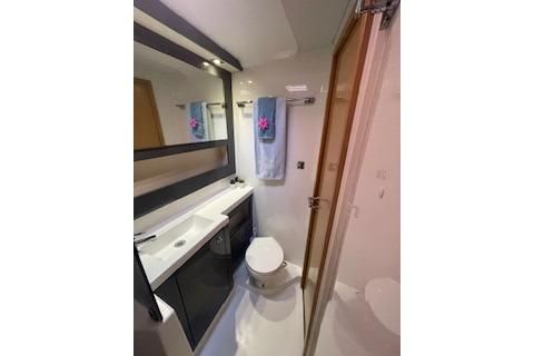 2014 Fountaine Pajot 44 