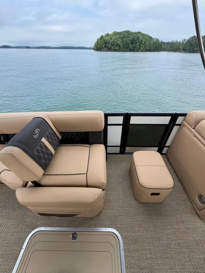  Yacht Photos Pics 2023 BARLETTA L25MA - Image 18