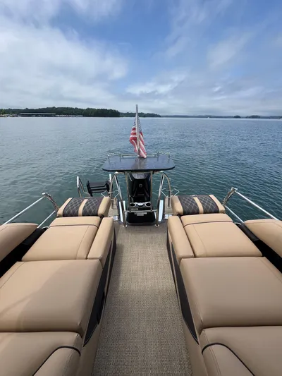  Yacht Photos Pics 2023 BARLETTA L25MA - Image 28