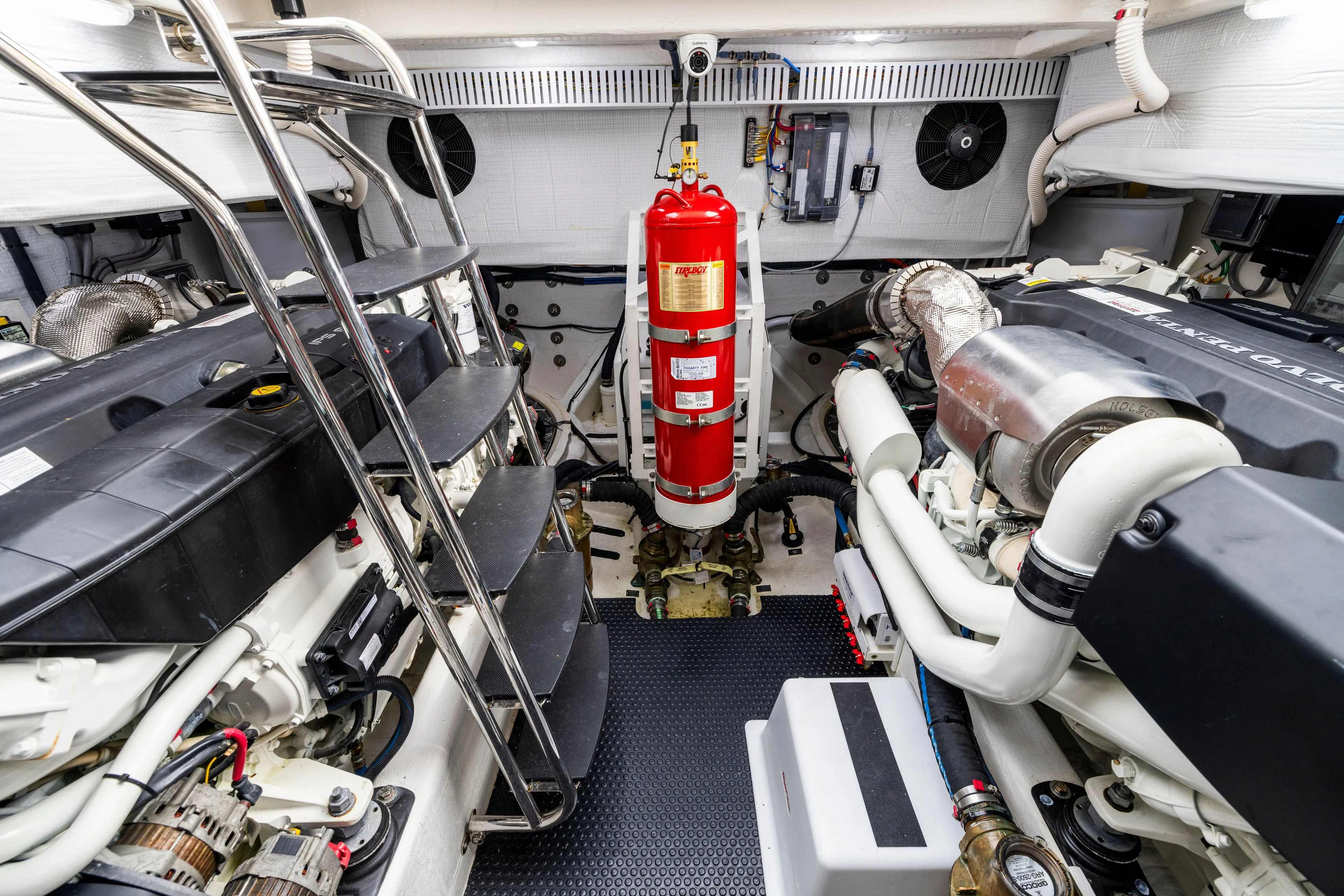 Beach To Beach Yacht Photos Pics Standing height engine room with plenty of access to all mechanics including back side of engines