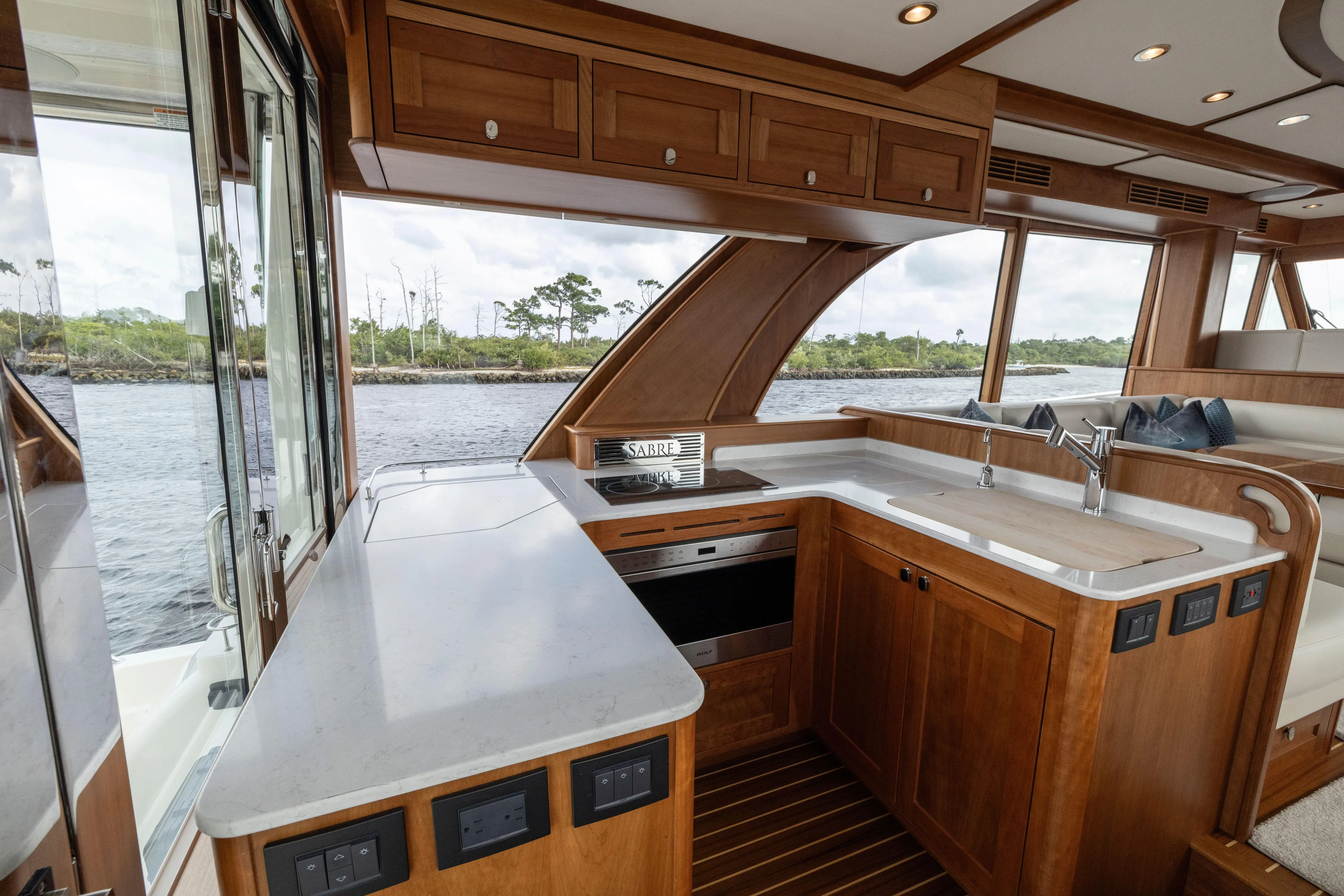 Beach To Beach Yacht Photos Pics Well configured aft galley up