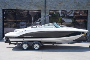 2023 Chaparral 23ssi