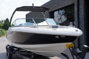 2023 Chaparral 23ssi