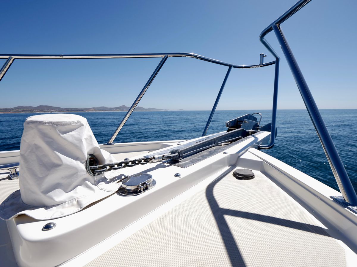 2000 Offshore Yachts 62 