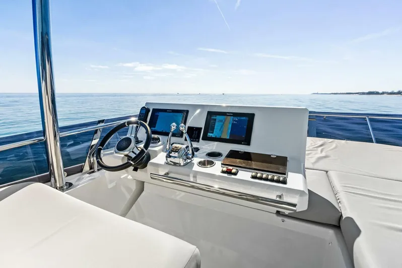 Anna Louise Yacht Photos Pics 