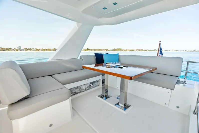 Anna Louise Yacht Photos Pics 