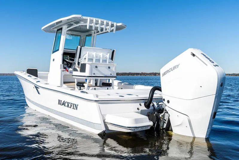 Your Next Boat! Yacht Photos Pics Manufacturer Provided Image: 2026 Blackfin 262 HB boat on water, featuring sleek design and powerful Mercury engine.