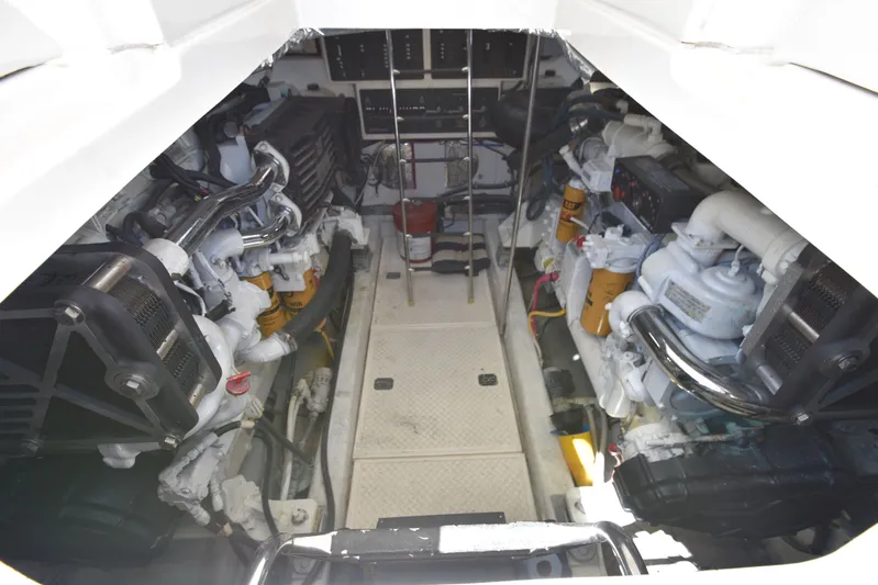 Current Situation Yacht Photos Pics 