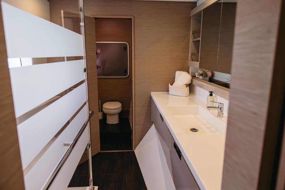 2022 Fountaine Pajot 51 