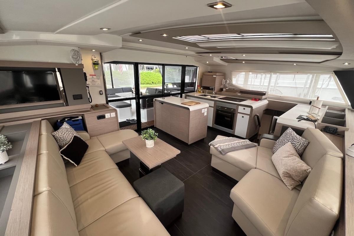 2022 Fountaine Pajot 51 