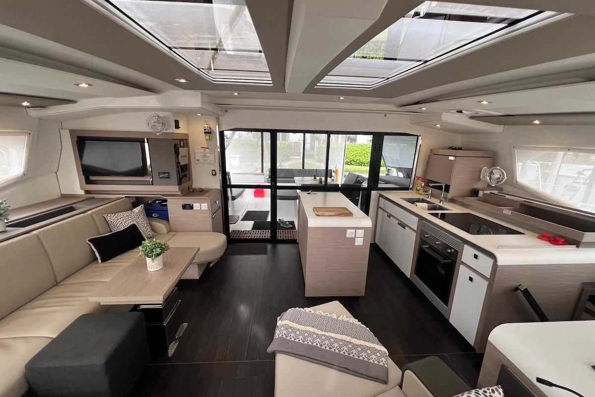 2022 Fountaine Pajot 51 
